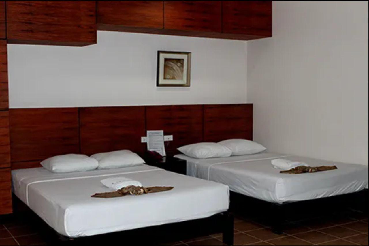 La Carmela De Boracay Hotel Manoc-Manoc ภายนอก รูปภาพ
