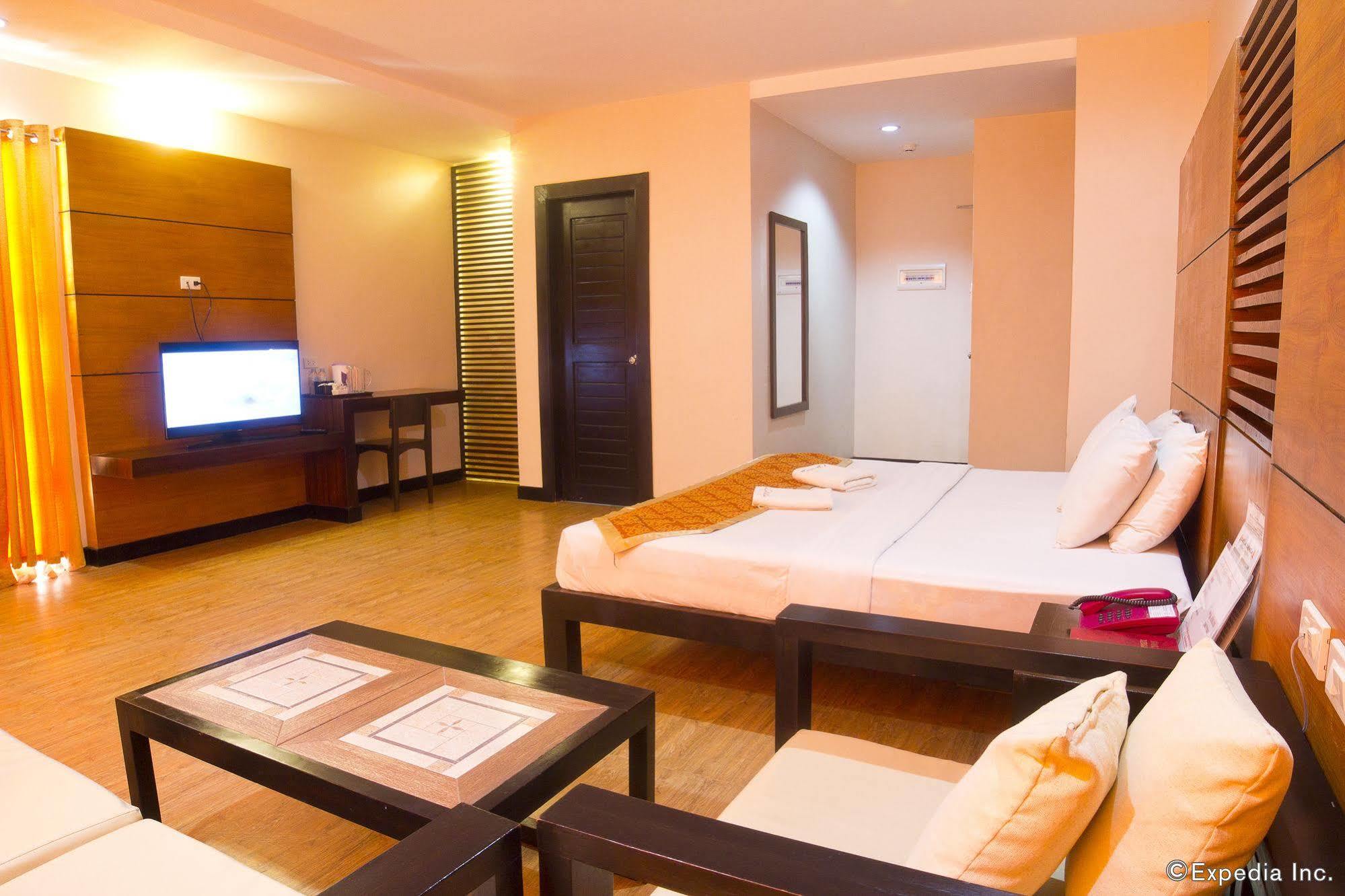 La Carmela De Boracay Hotel Manoc-Manoc ภายนอก รูปภาพ